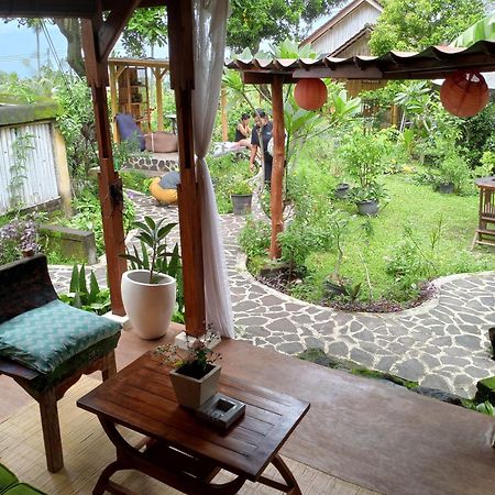 Lafyu Bali Hotel Singaraja Екстериор снимка