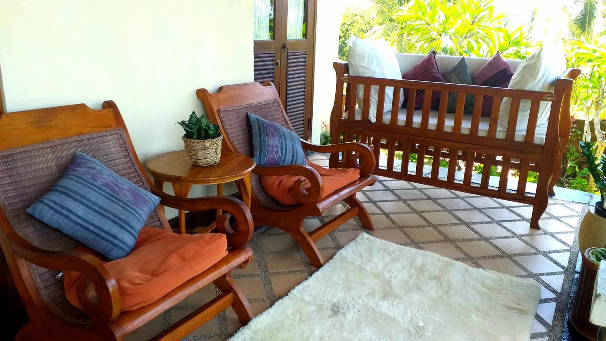 Lafyu Bali Hotel Singaraja Екстериор снимка