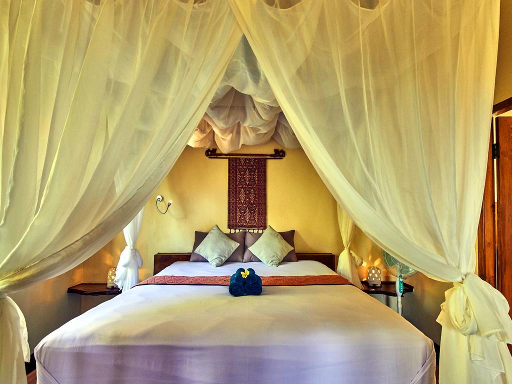 Lafyu Bali Hotel Singaraja Екстериор снимка
